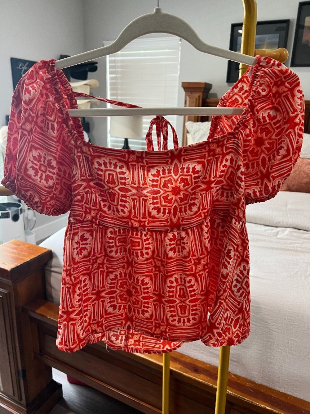 SHEIN Red & White Geo Print Puff Sleeve Babydoll Top Size M
